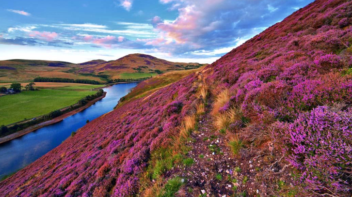 Ten Best Destinations For Your Autumn 2017 Honeymoon 