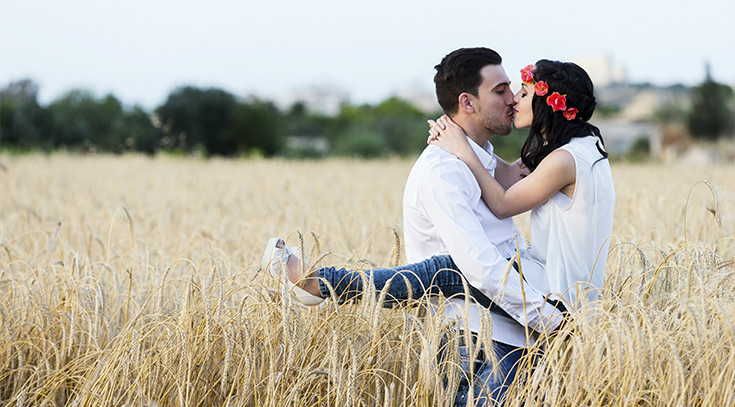 Pinkish Line Wedding Services