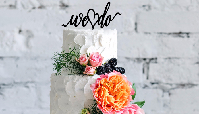 8 Tips To Read Before Booking Your Wedding Cake