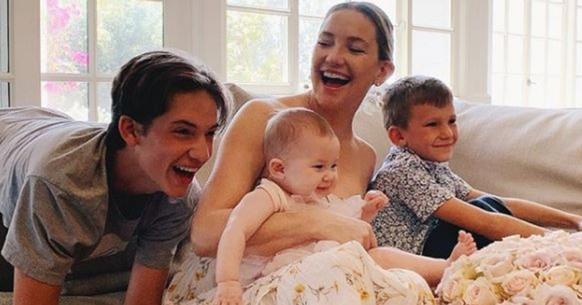Kate Hudson shares first photo of her whole family of five and it’s the