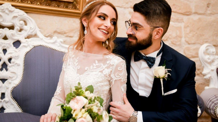 This Maltese bride designed her wedding dress online & it was perfect!